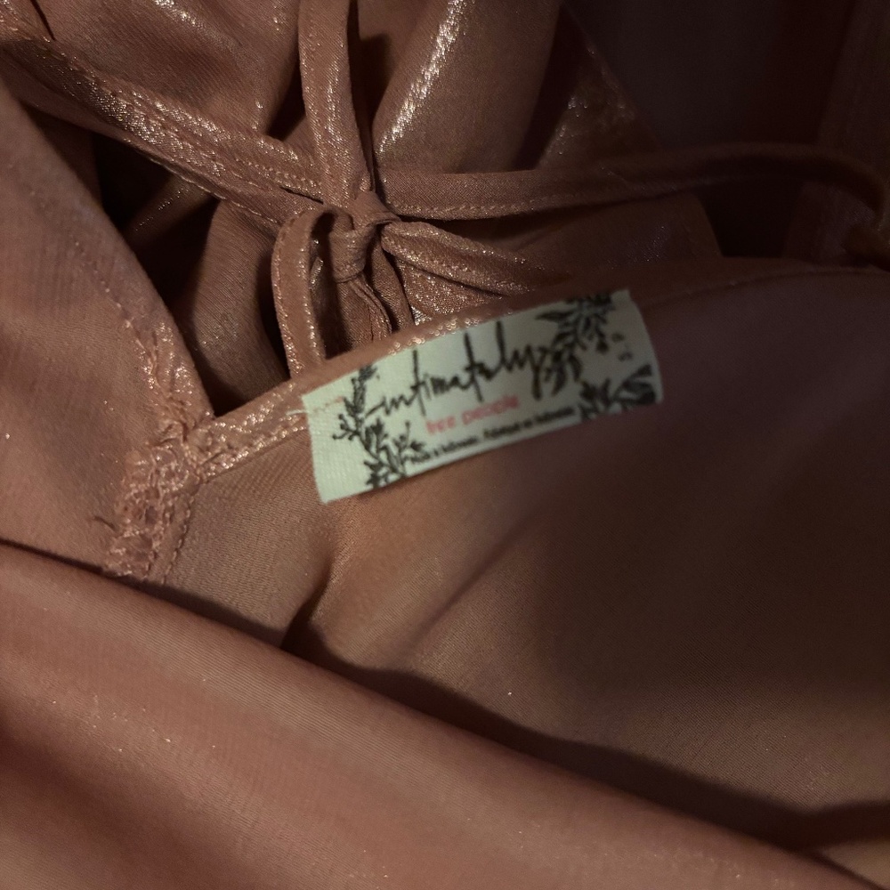 Metallic Pink Dress - Picture 7 of 7